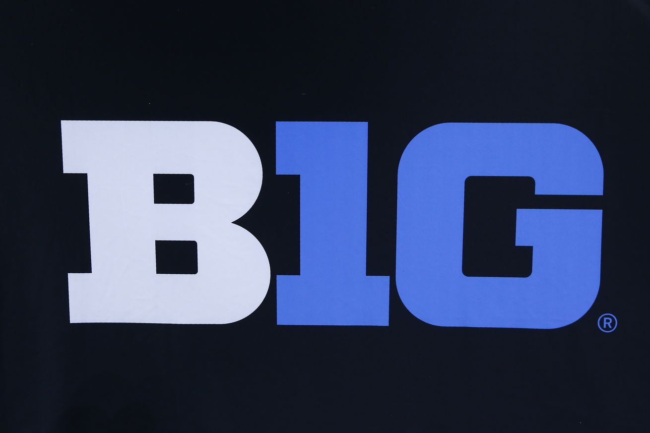 COLLEGE FOOTBALL: DEC 02 Big Ten Championship Game - Michigan vs Iowa