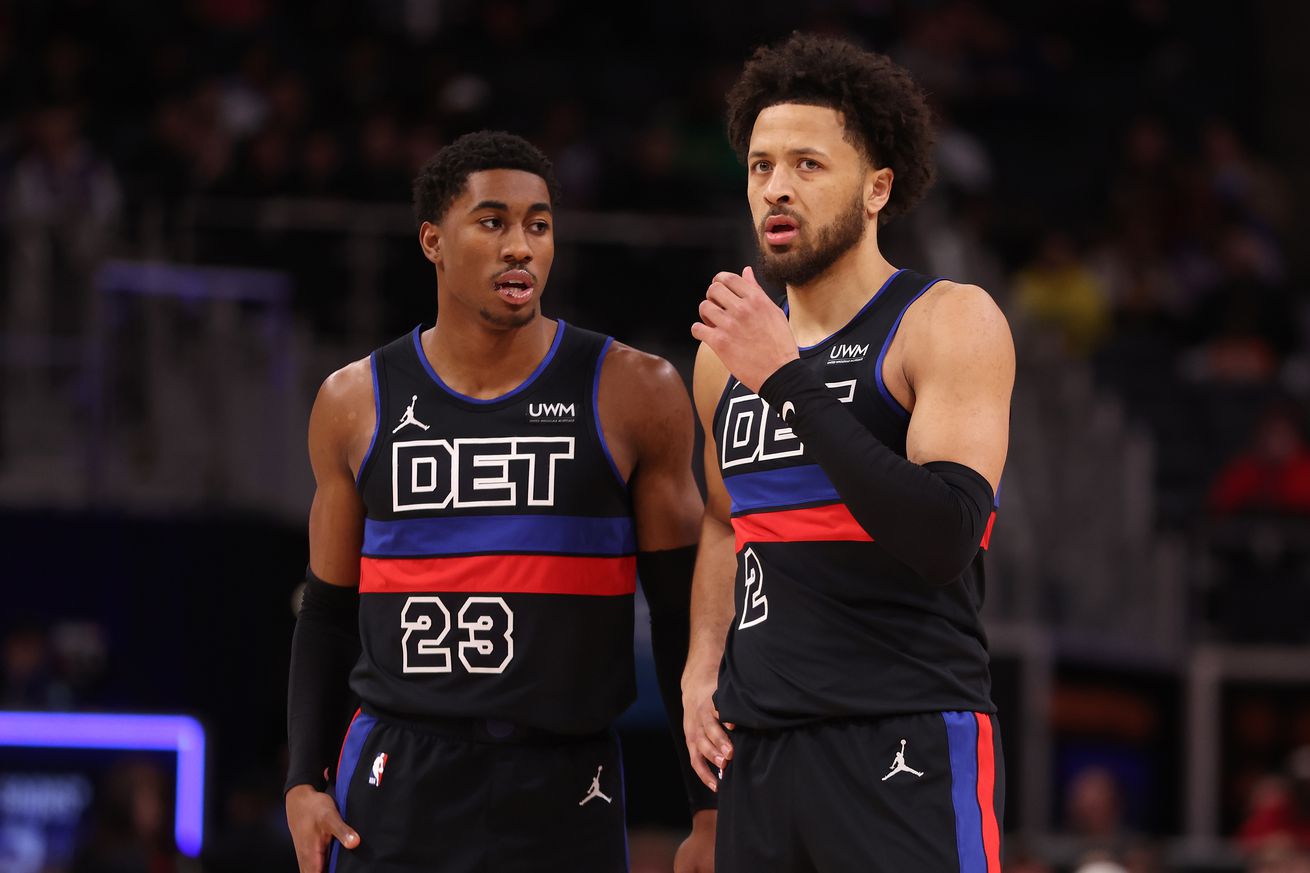 Los Angeles Clippers v Detroit Pistons