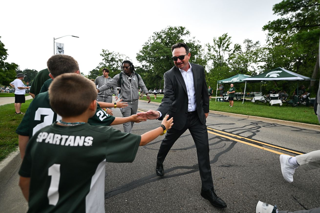 COLLEGE FOOTBALL: AUG 30 Florida Atlantic at Michigan State