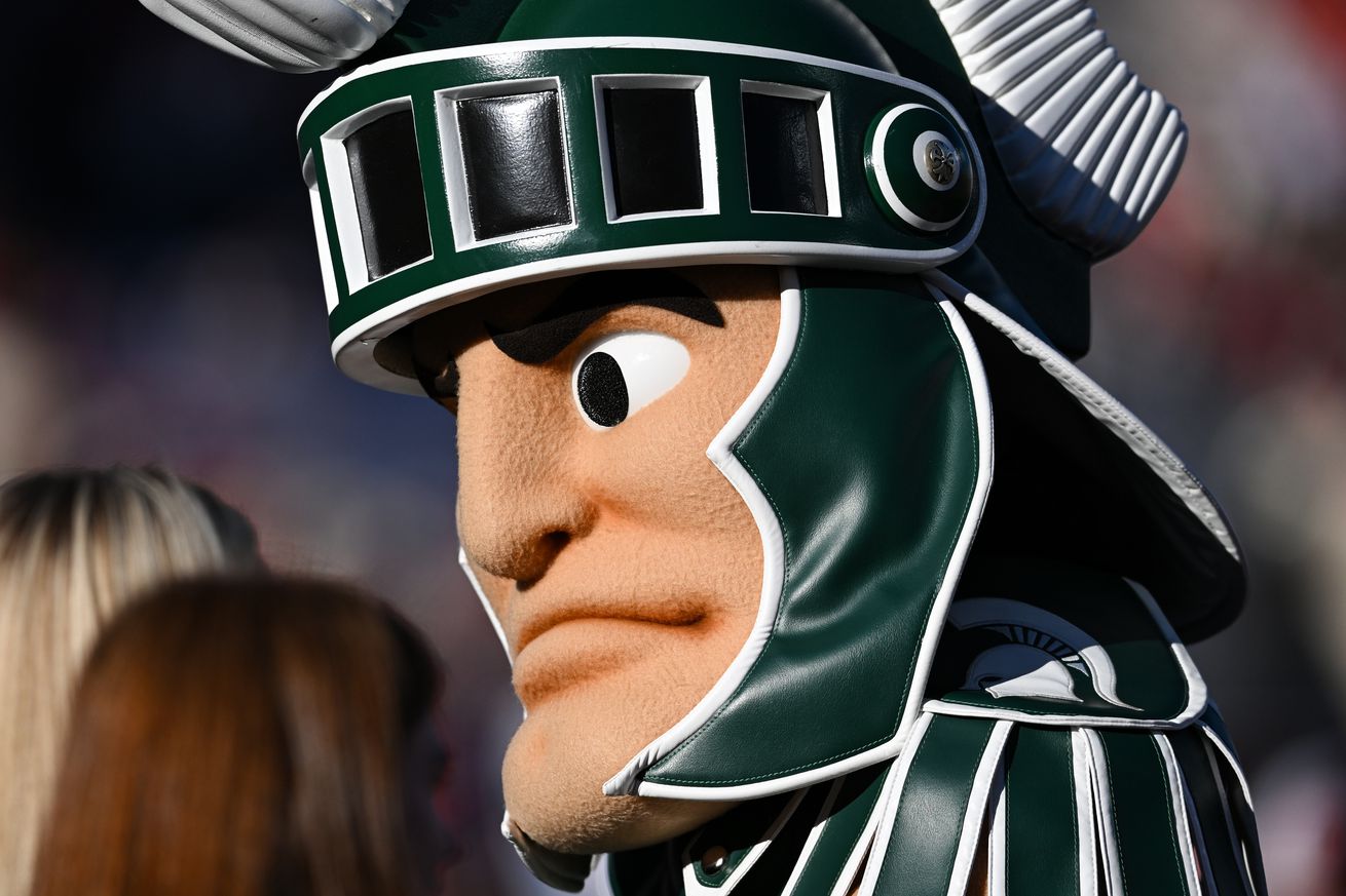 COLLEGE FOOTBALL: NOV 18 Michigan State at Indiana