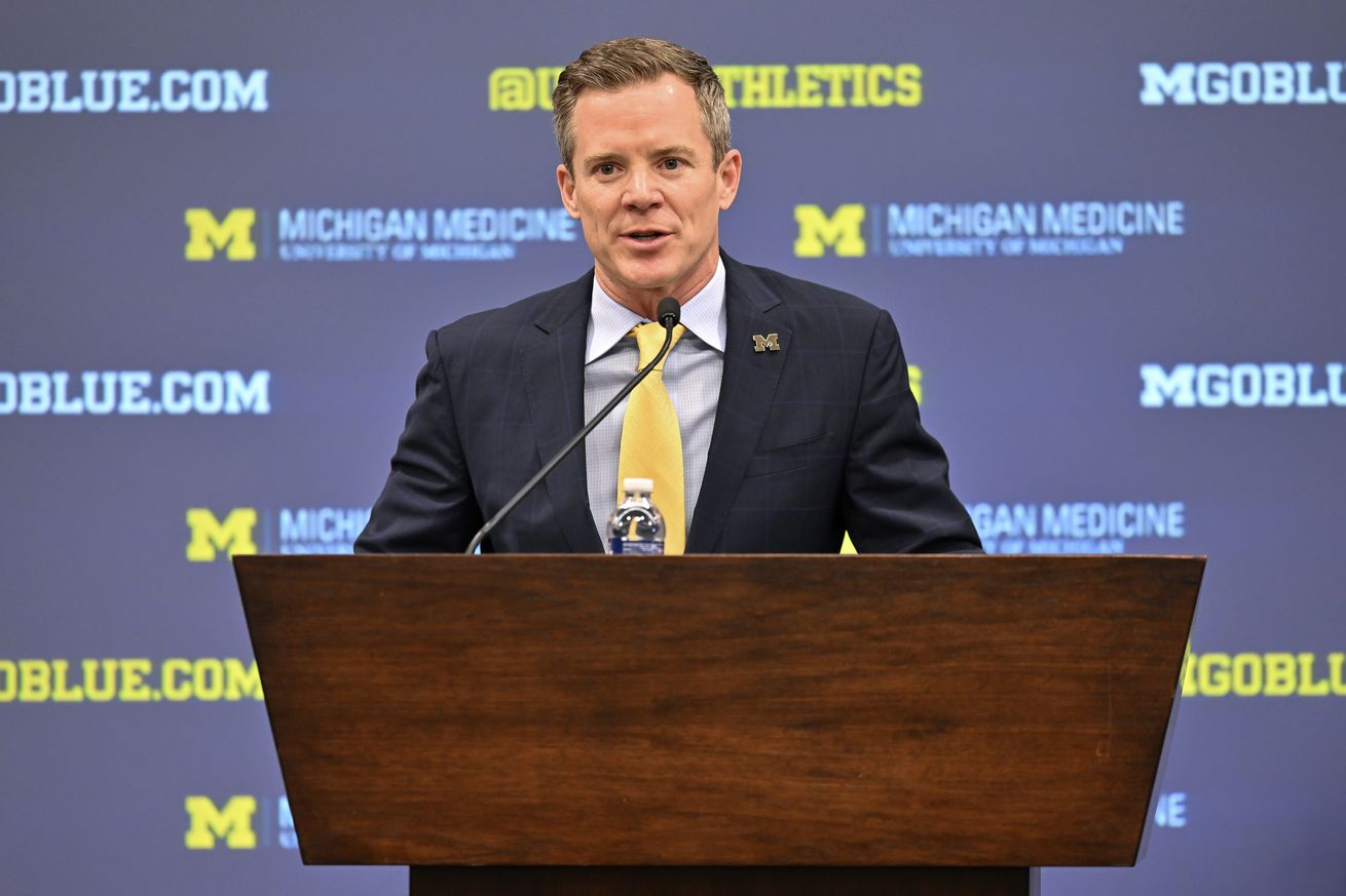 Michigan Basketball Introduces Dusty May