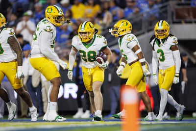Oregon v UCLA