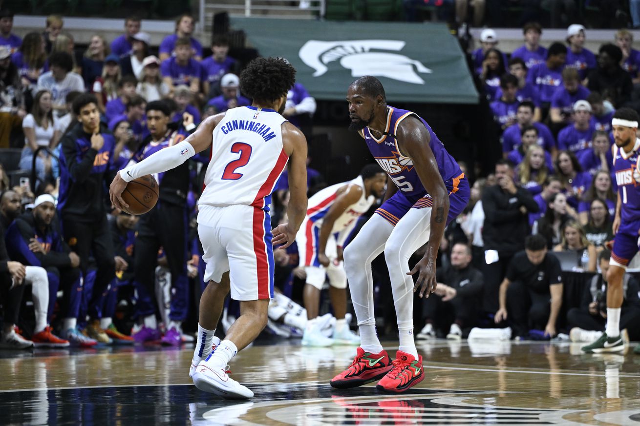 Phoenix Suns v Detroit Pistons
