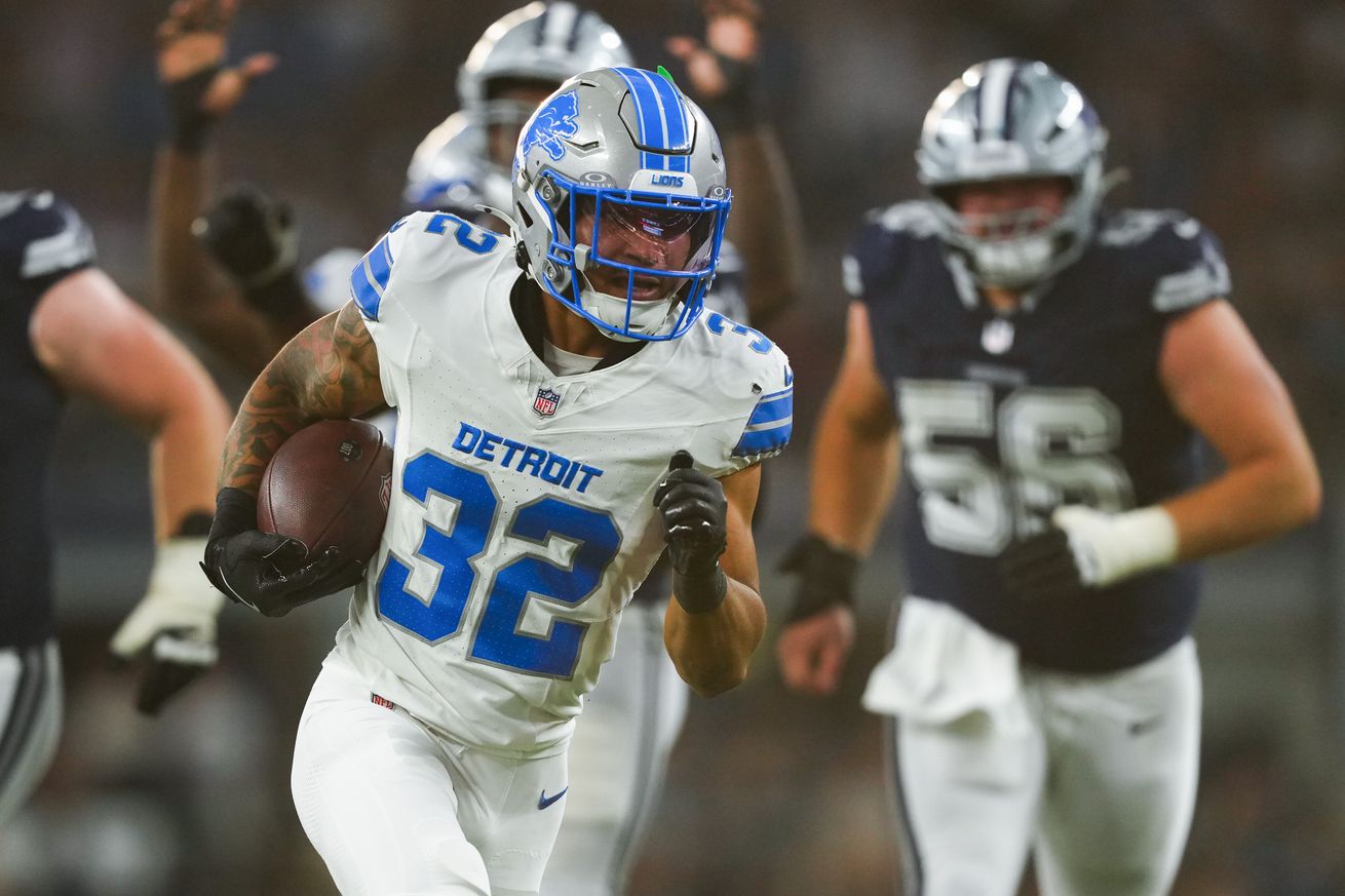 Detroit Lions v Dallas Cowboys