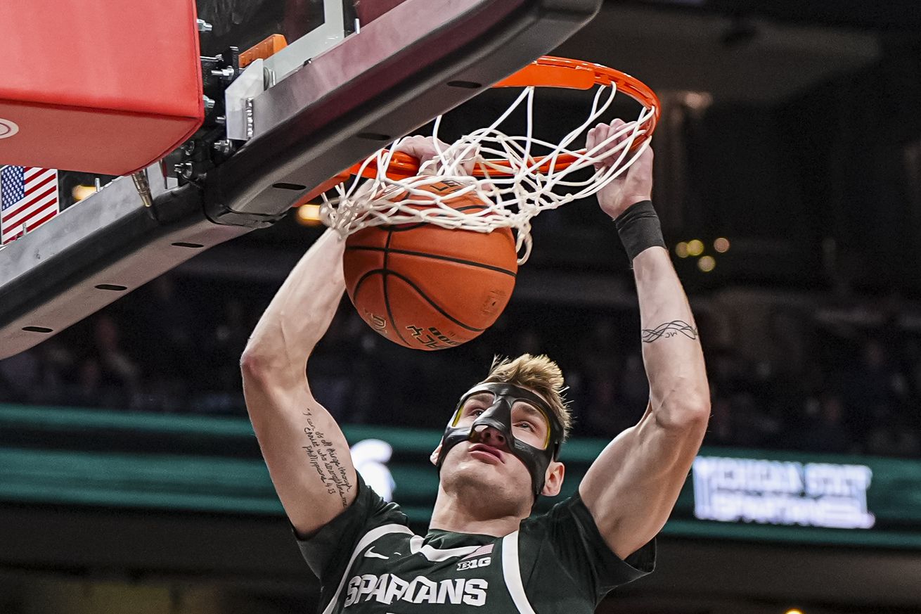 NCAA Basketball: Champions Classic-Michigan State at Kansas