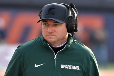 NCAA Football: Michigan State at Illinois