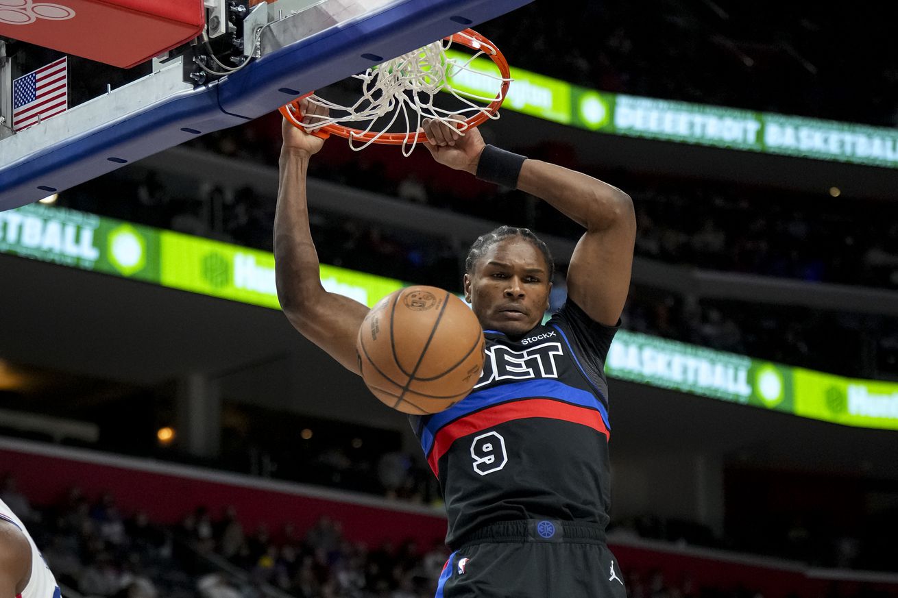 Philadelphia 76ers v Detroit Pistons