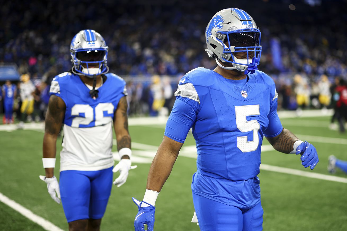 Green Bay Packers v Detroit Lions