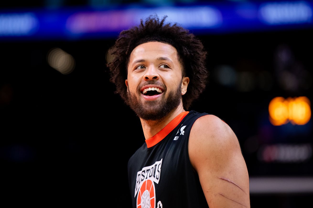 Detroit Pistons v Phoenix Suns