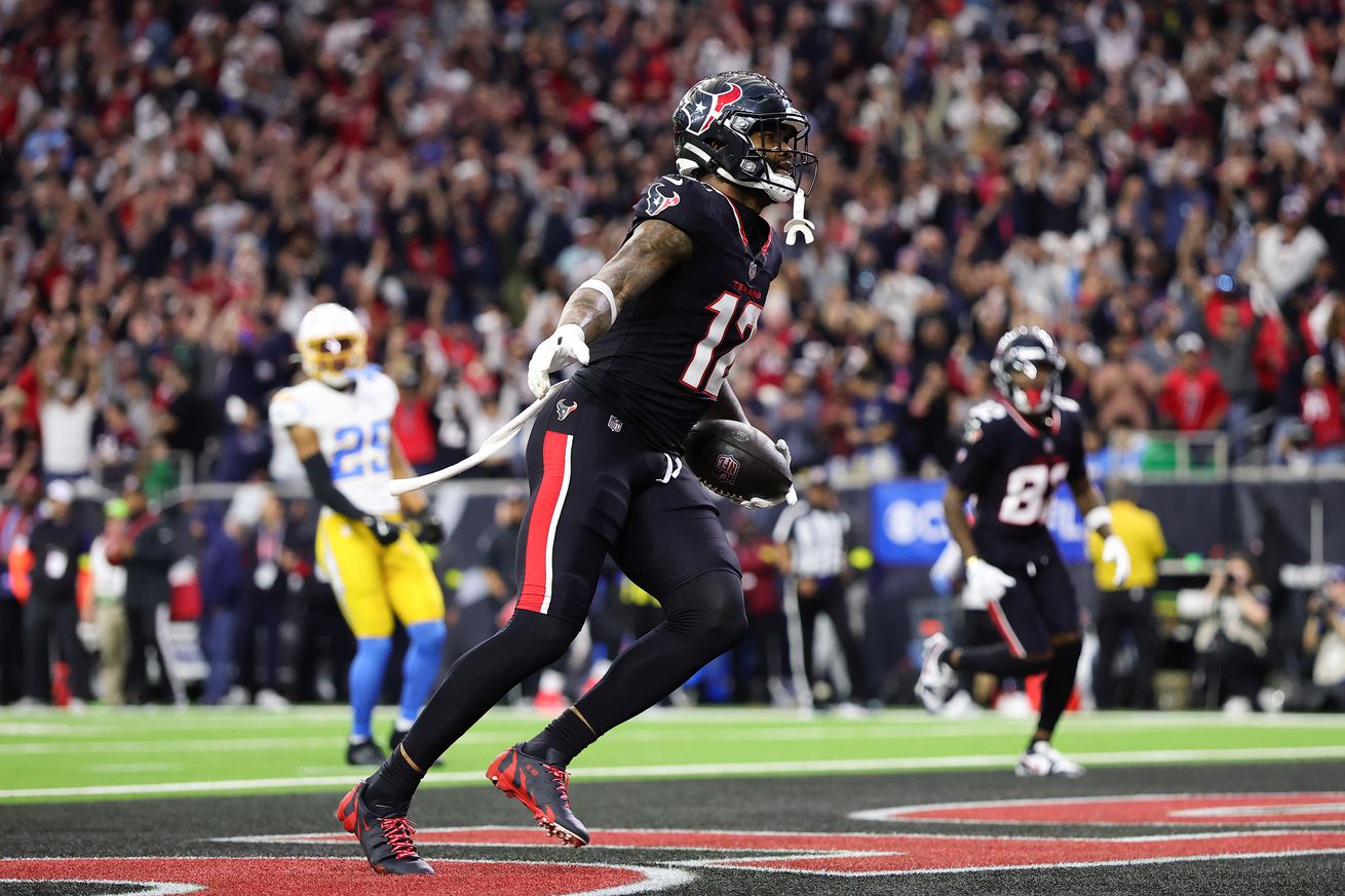 AFC Wild Card Playoffs: Los Angeles Chargers v Houston Texans