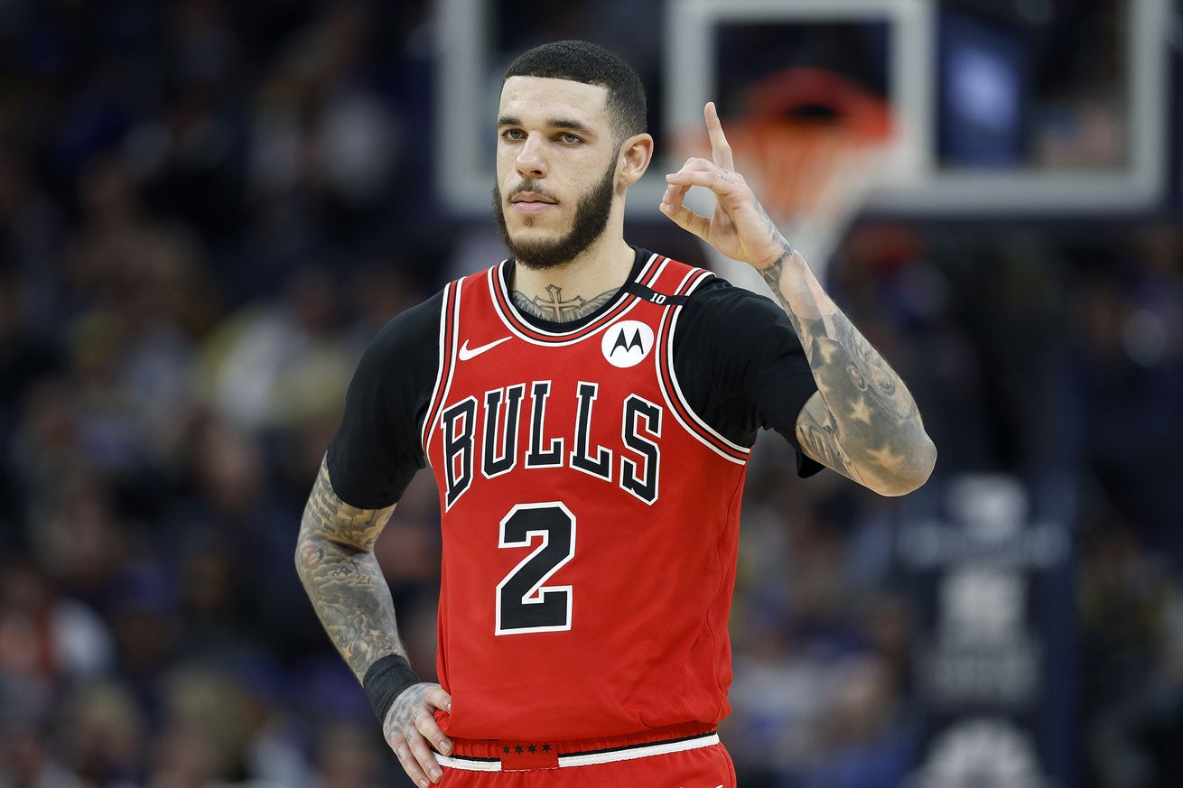 Chicago Bulls v Golden State Warriors