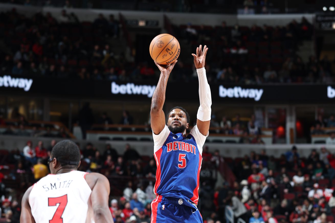 Detroit Pistons v Chicago Bulls