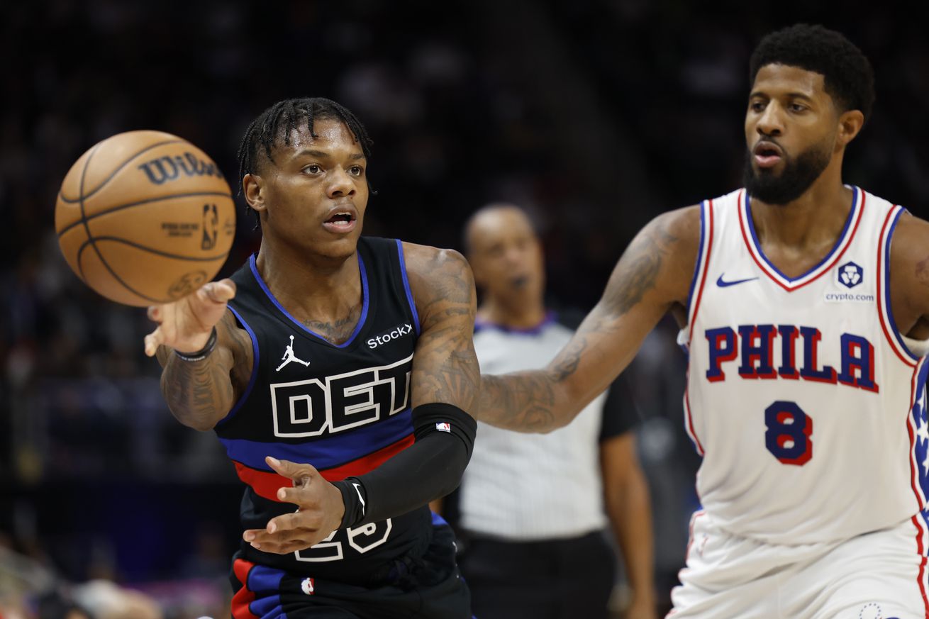 NBA: Philadelphia 76ers at Detroit Pistons