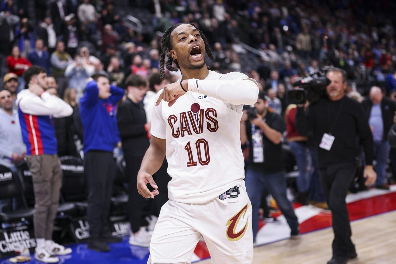 Cleveland Cavaliers v Detroit Pistons