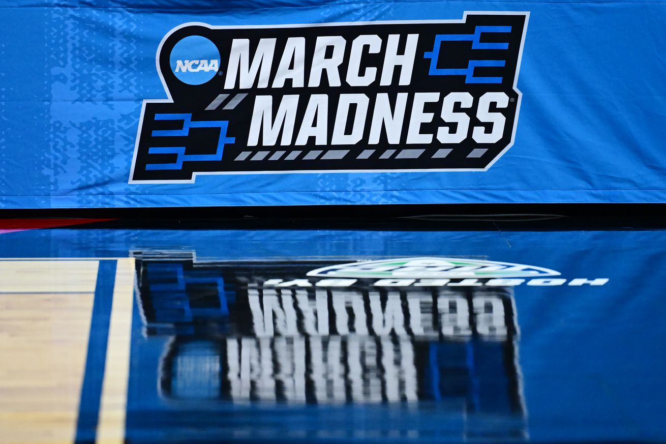 NCAA Basketball: NCAA Tournament First Round Practice - Cleveland