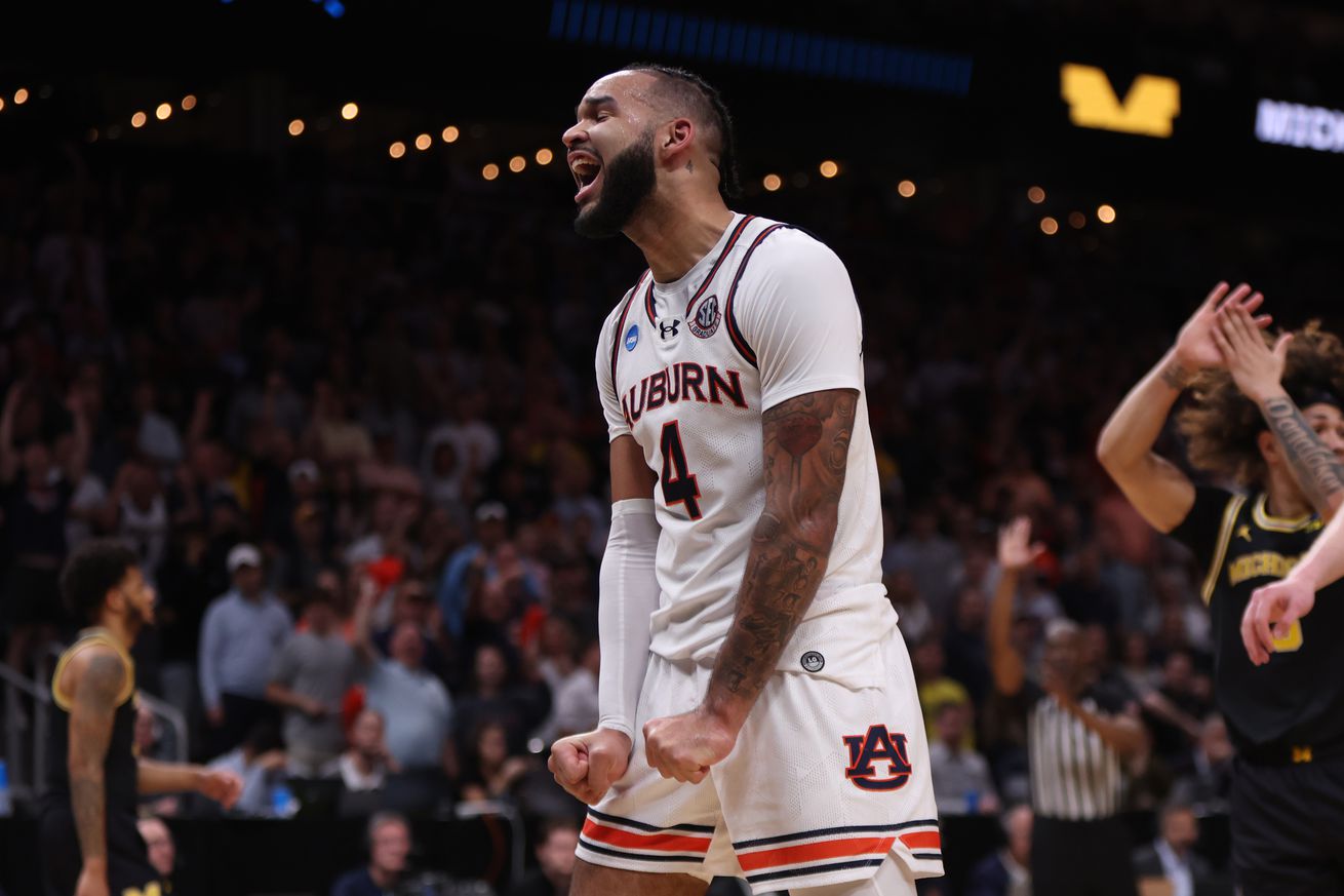 NCAA Basketball: NCAA Tournament South Regional-Michigan at Auburn