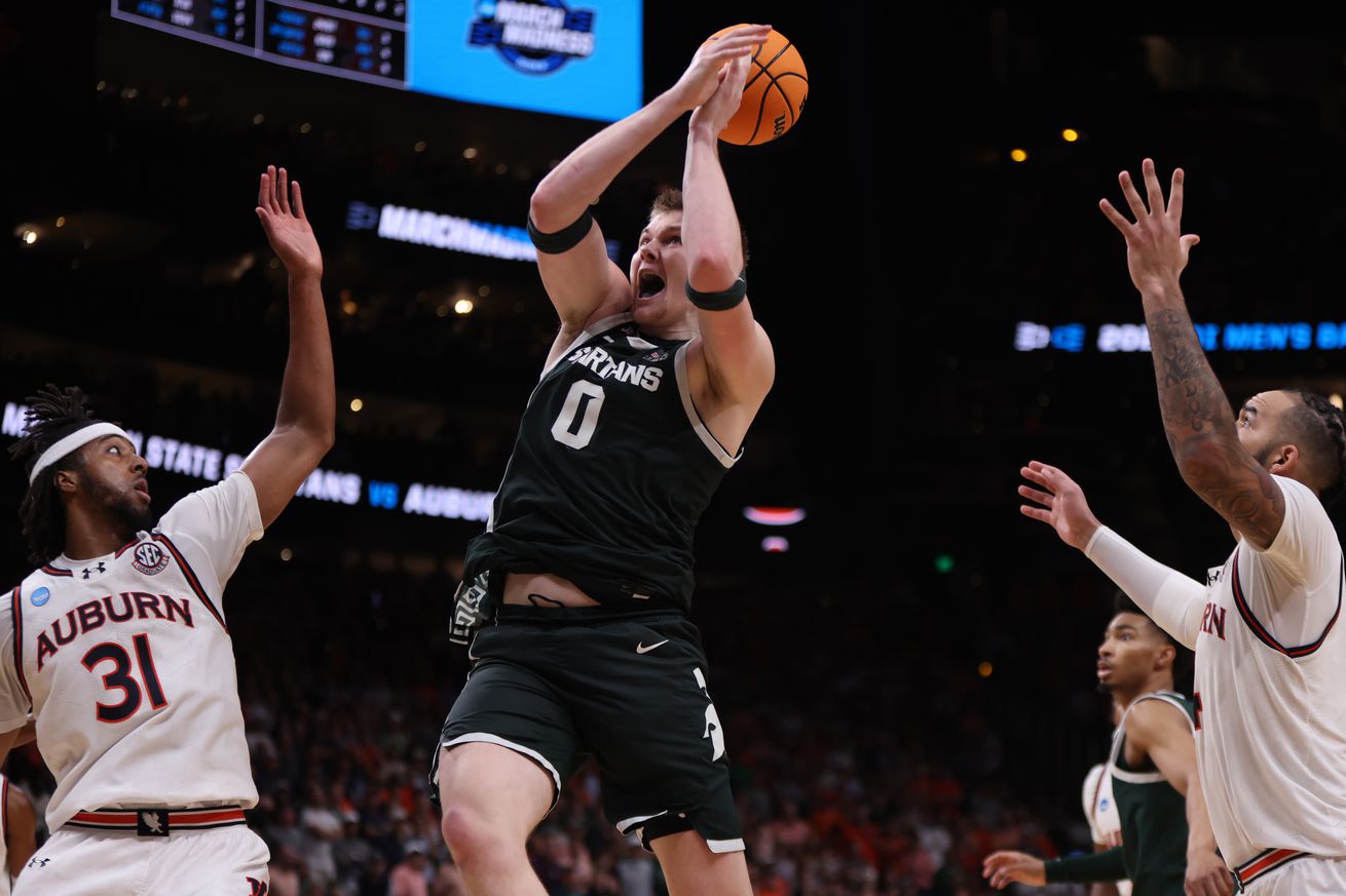 NCAA Basketball: NCAA Tournament South Regional-Michigan State at Auburn