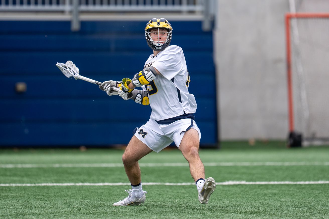 Canisius v Michigan