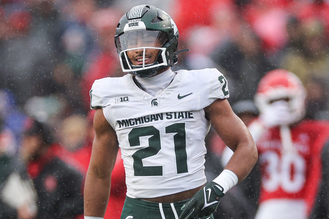 NCAA Football: Michigan State at Rutgers