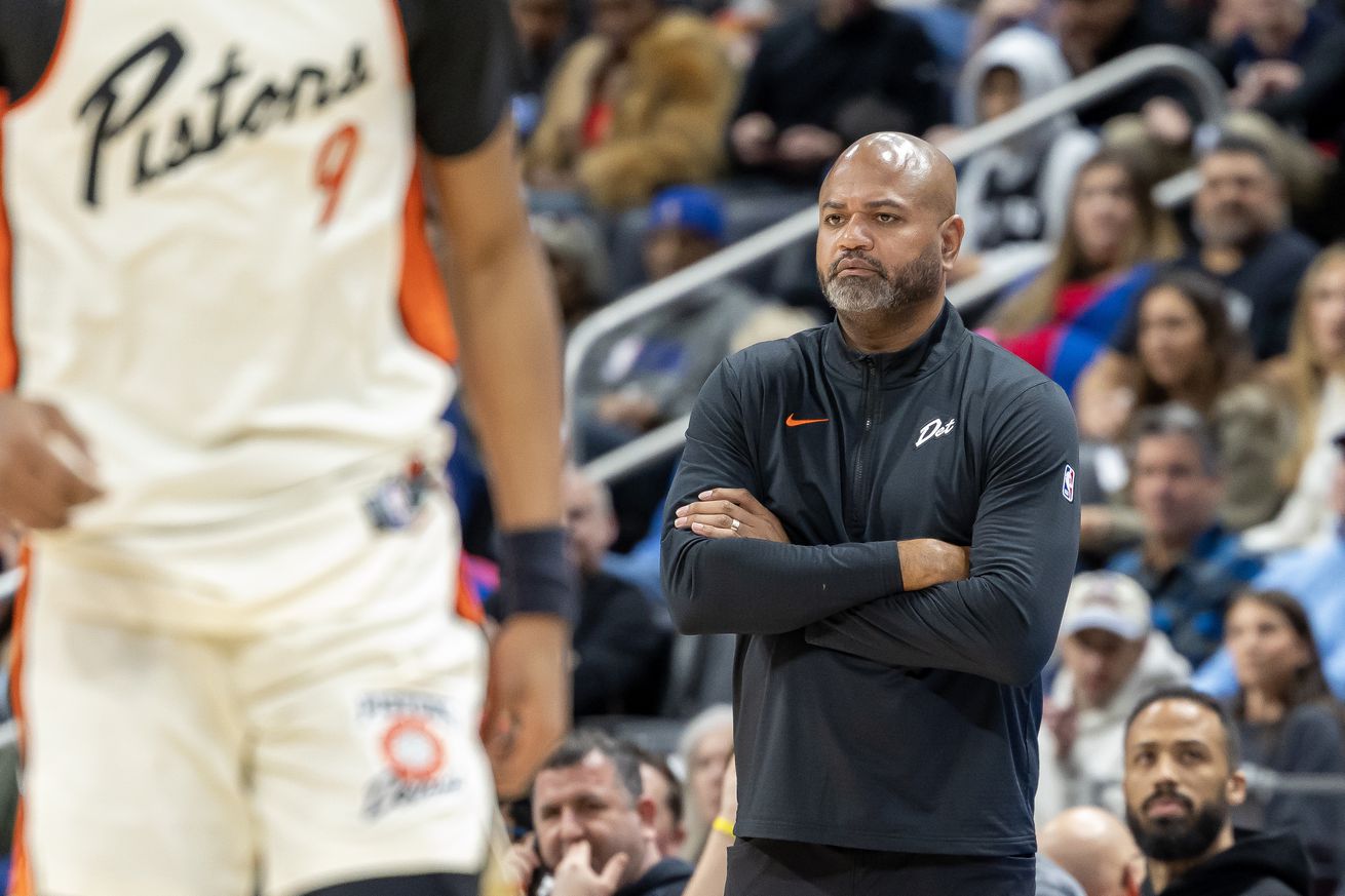 NBA: San Antonio Spurs at Detroit Pistons