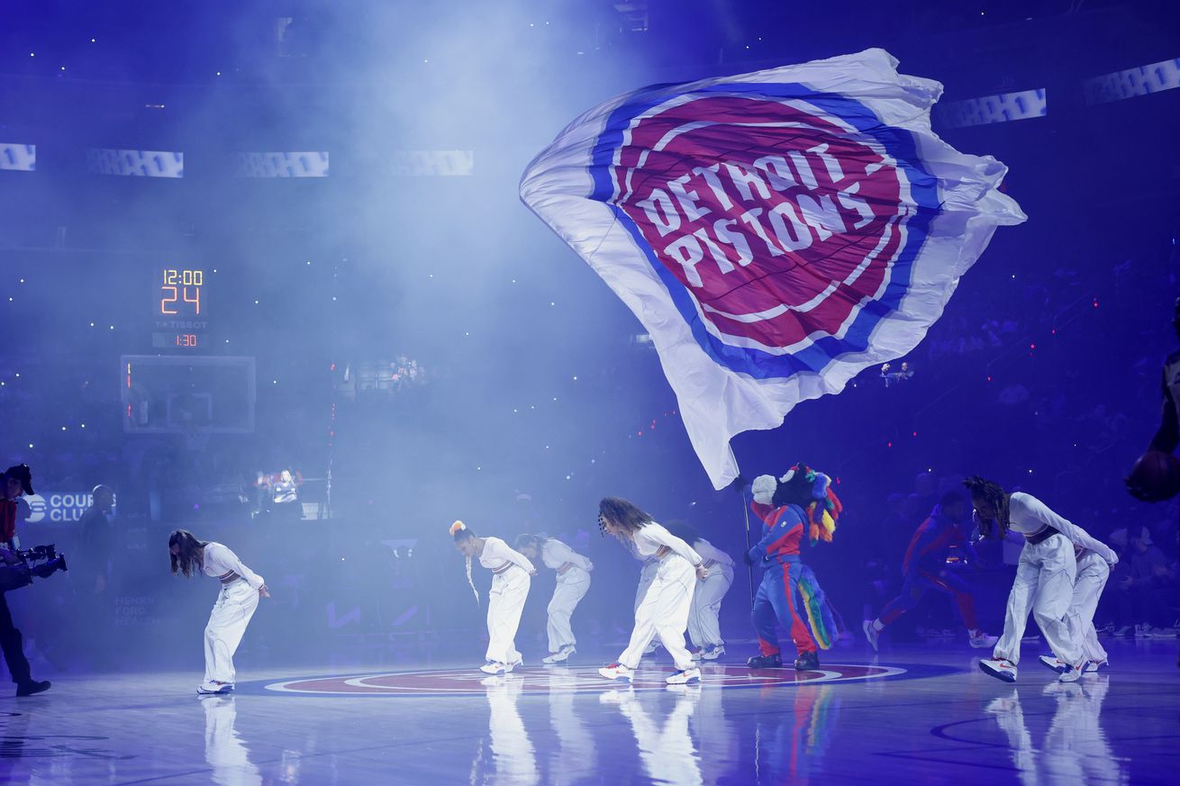 NBA: Cleveland Cavaliers at Detroit Pistons