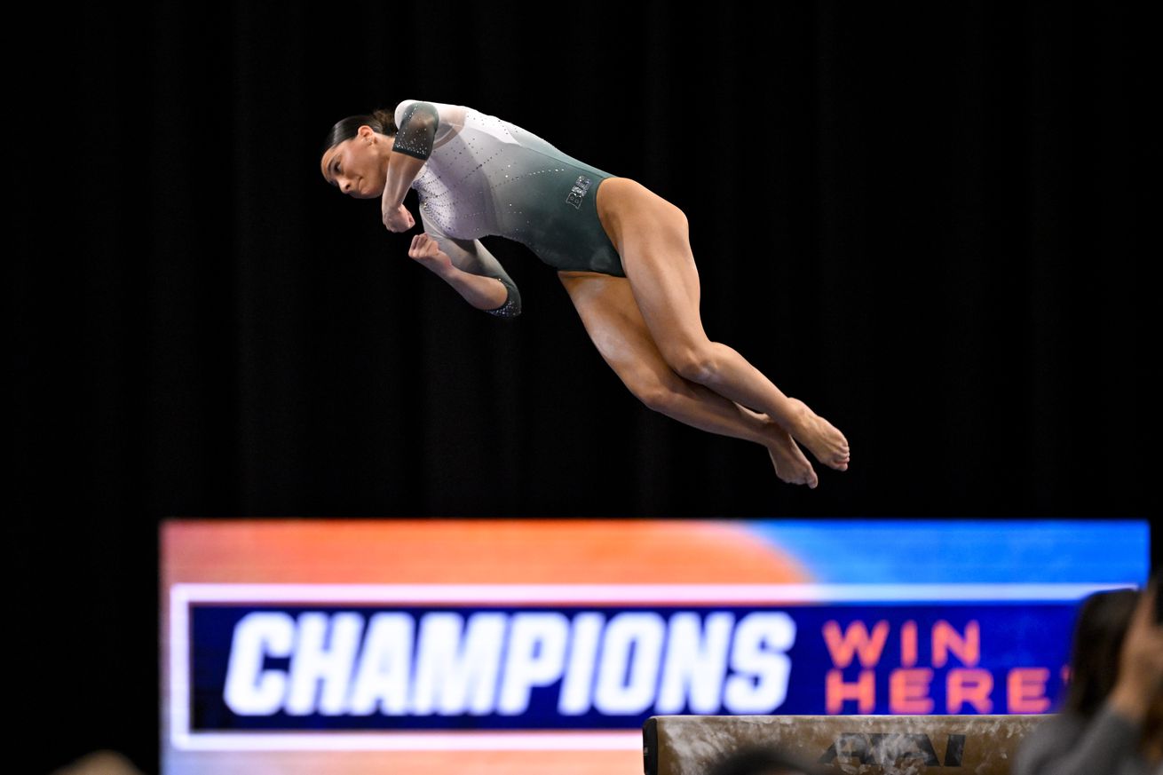 NCAA Womens Gymnastics: Women’s National Gymnastics Semifinal
