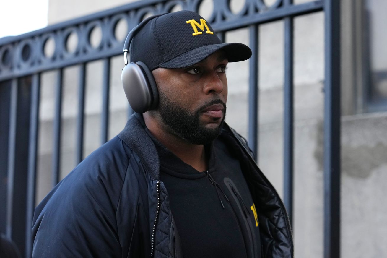 Michigan v Ohio State