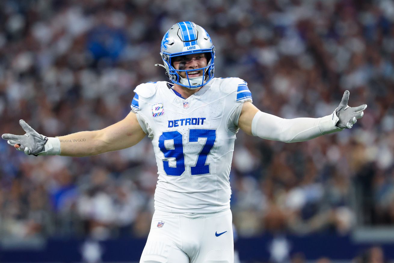 NFL: Detroit Lions at Dallas Cowboys