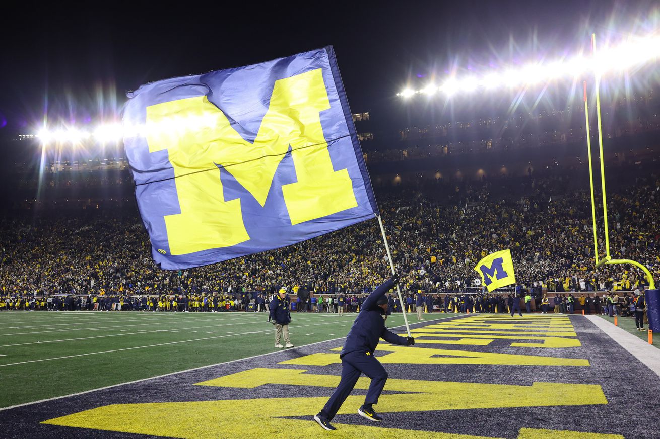 COLLEGE FOOTBALL: NOV 23 Northwestern at Michigan
