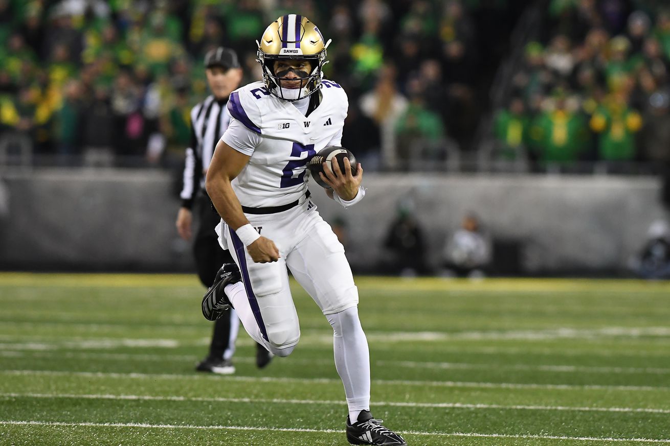 COLLEGE FOOTBALL: NOV 30 Washington at Oregon