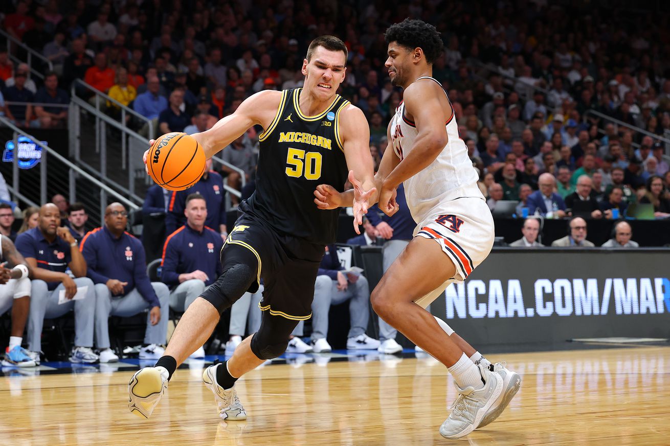 Michigan v Auburn