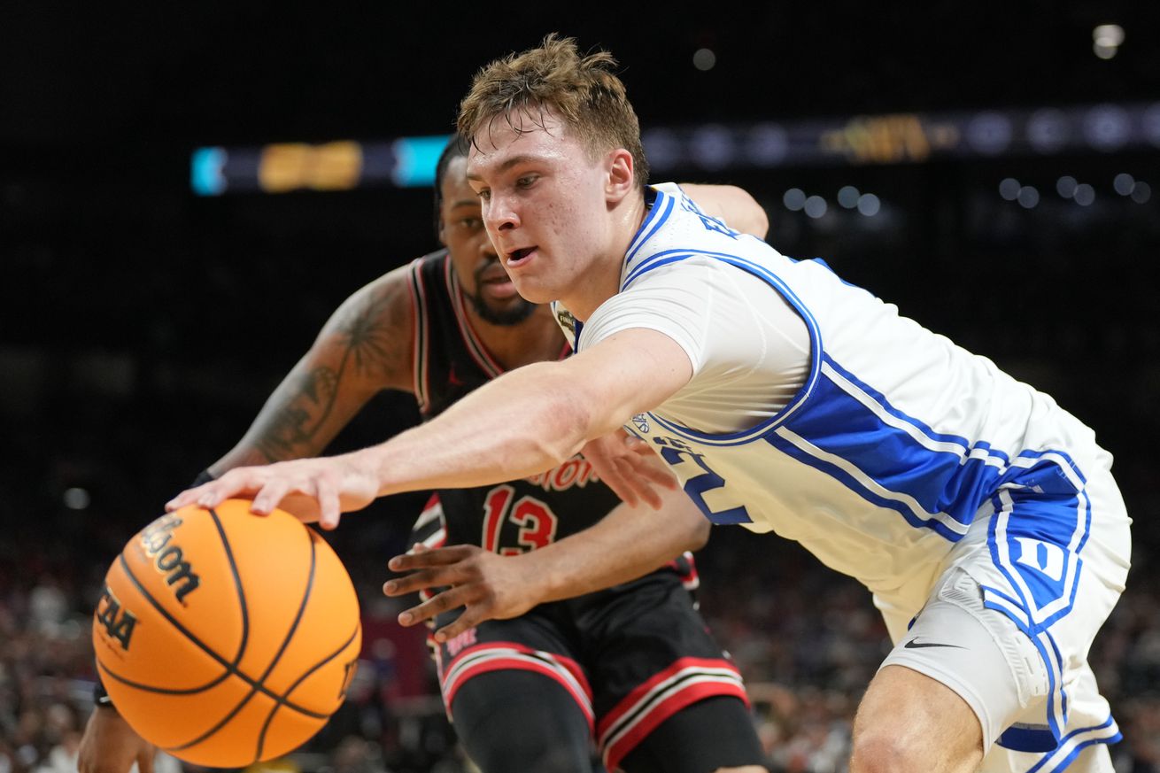 NCAA Basketball: Final Four National Semifinal-Houston at Duke
