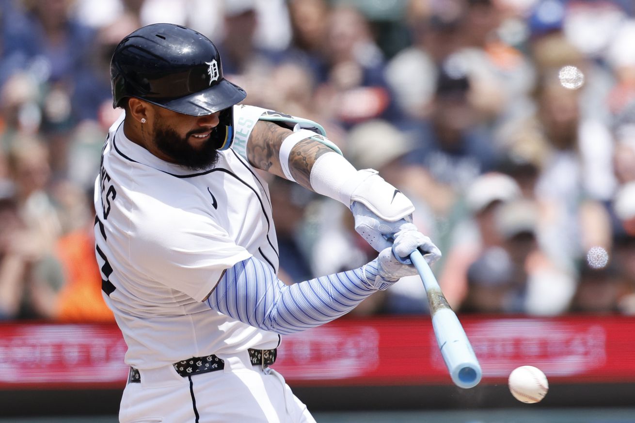 MLB: Cincinnati Reds at Detroit Tigers