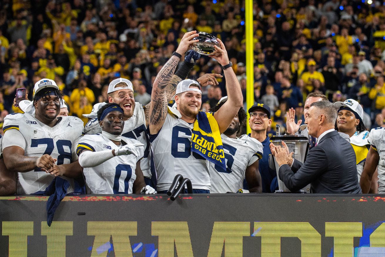 2023 Big Ten Championship - Iowa v Michigan
