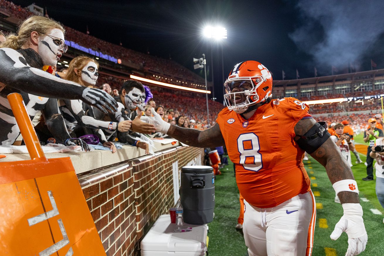 Louisville v Clemson