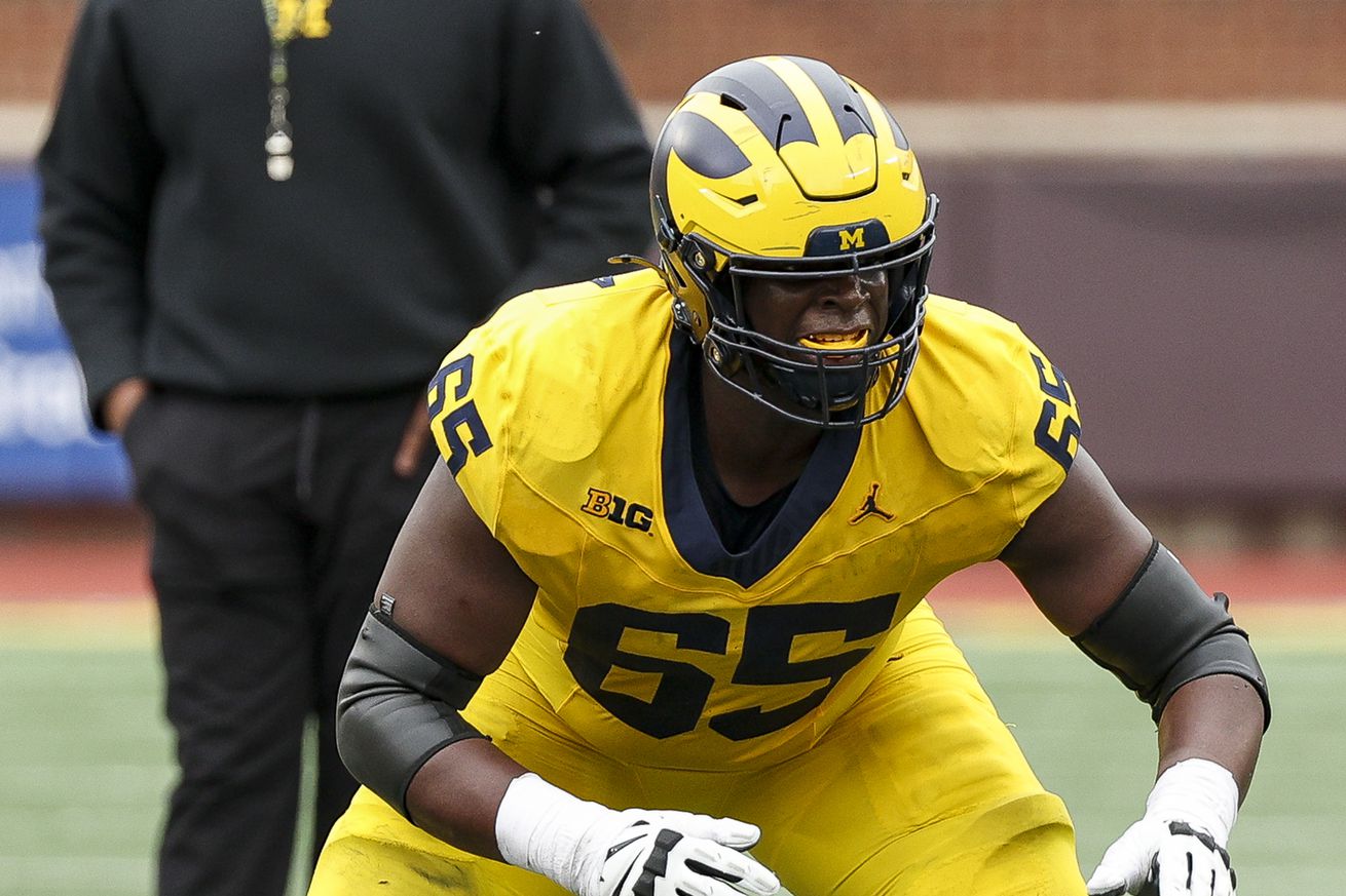 Michigan Maize vs Blue Spring Game