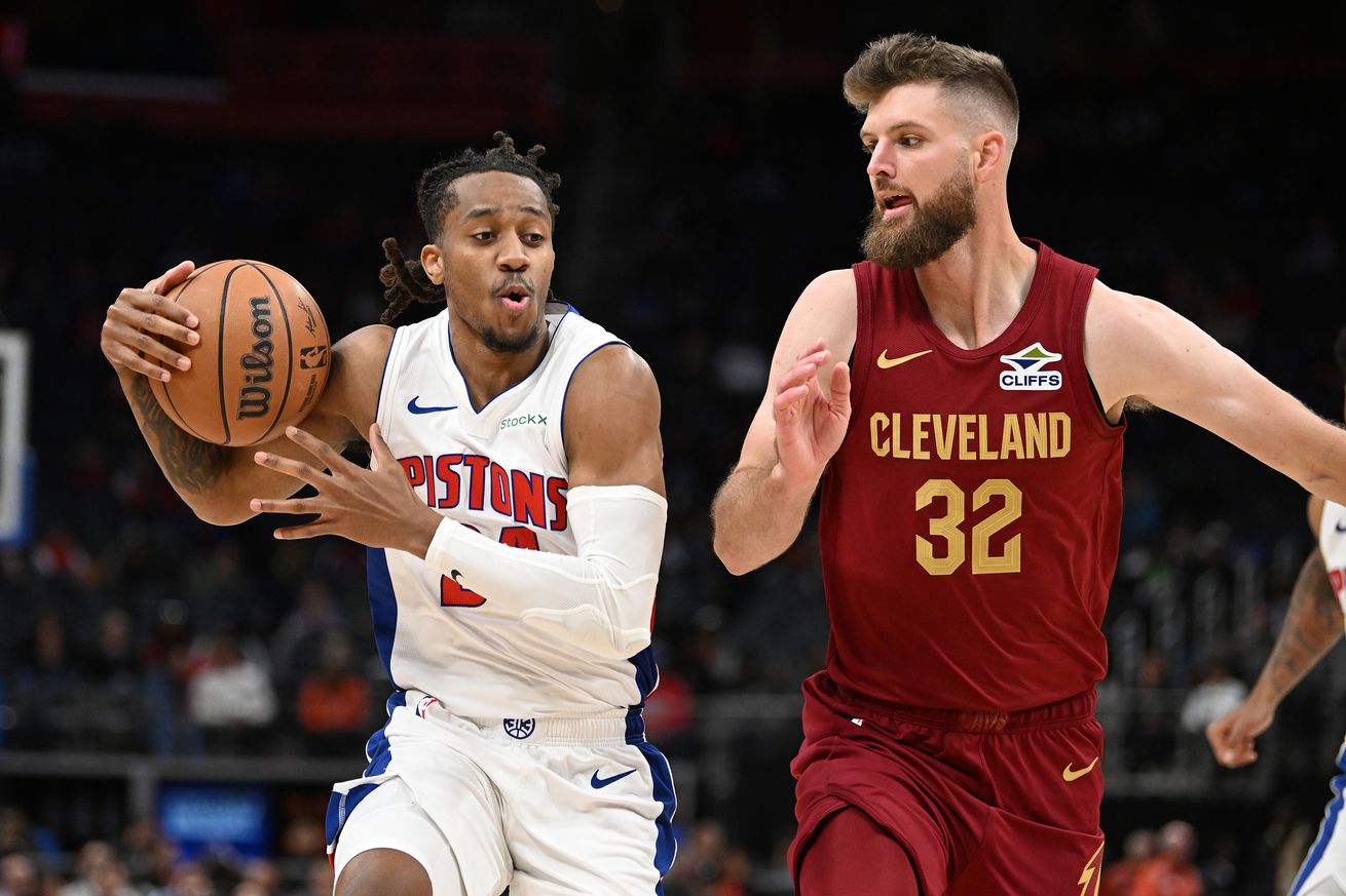 NBA: Preseason-Cleveland Cavaliers at Detroit Pistons